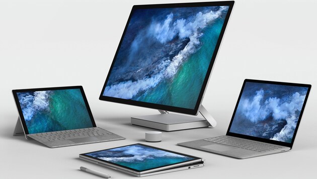 Surface Pro, Studio und Laptop (v.l.n.r.). Im Vordergrund: Das bereits erhältliche Surface Book. (Bild: Microsoft)