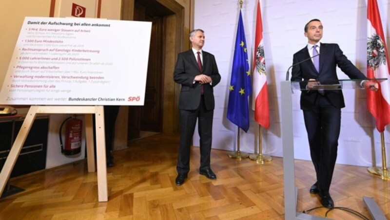 Bundeskanzler Christian Kern bei der Pressekonferenz (Bild: APA/HELMUT FOHRINGER)