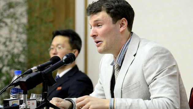 Warmbier bei einer Pressekonferenz nach seiner Festnahme in Nordkorea (Bild: APA/AFP/KCNA/KCNA VIA KNS)