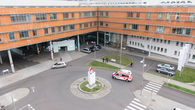 Im MedCampus IV. der ehemaligen Kinderklinik in Linz kommt im Herbst ein neuer Chef. (Bild: fotokerschi.at)