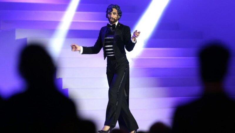 Conchita Wurst bei der Eröffnung des Life Balls 2017 (Bild: APA/GEORG HOCHMUTH)