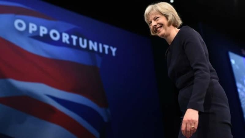 Theresa May (Bild: APA/AFP/OLI SCARFF)