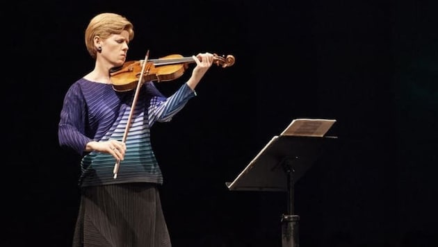 Isabelle Faust mit der "Dornröschen"-Stradivari. (Bild: Salzburger Festspiele)