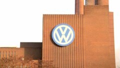 Der Volkswagenkonzern soll versucht haben, Verfahren beim OGH durch Vergleichszahlungen still zu beenden. (Bild: AFP)