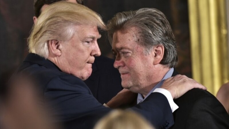Donald Trump und Steve Bannon in besseren Zeiten (Bild: AFP)