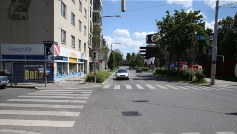 Ecke Grinzinger Straße, Boschstraße (Bild: Zwefo)