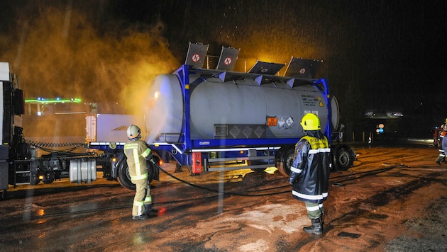 Wieder Großeinsatz am Brenner, doch keine echte Gefahr. (Bild: www.zeitungsfoto.at)