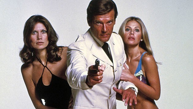 James Bond (im Bild Roger Moore) wäre nichts ohne die Bond-Girls. (Bild: dapd)
