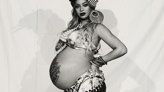 Beyonce zeigt ihren riesengroßen Babybauch. (Bild: instagram.com/beyonce)