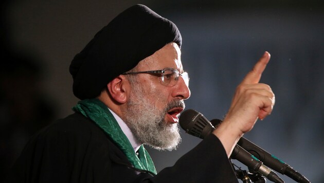 Irans Präsident Ebrahim Raisi (Bild: AP)