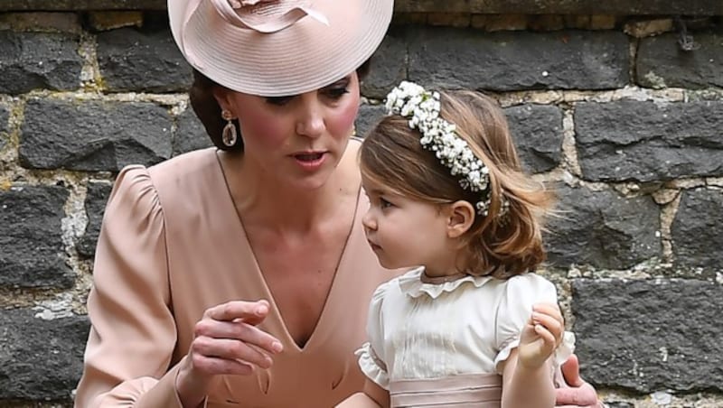 Herzogin Kate mit Tochter Charlotte (Bild: AFP or Licensors)
