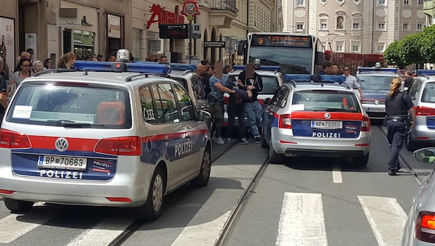 Mitten im Innsbrucker Stadtzentrum wurde der Häftling schließlich erwischt und festgenommen. (Bild: zeitungsfoto.at)