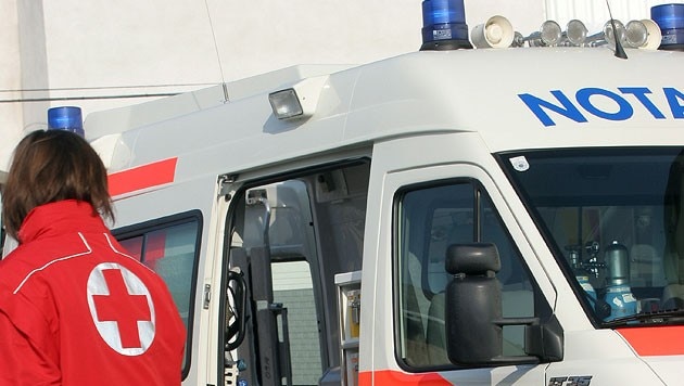 Two drivers were taken to Schärding Hospital (symbolic image). (Bild: Martin Jöchl (Symbolbild))