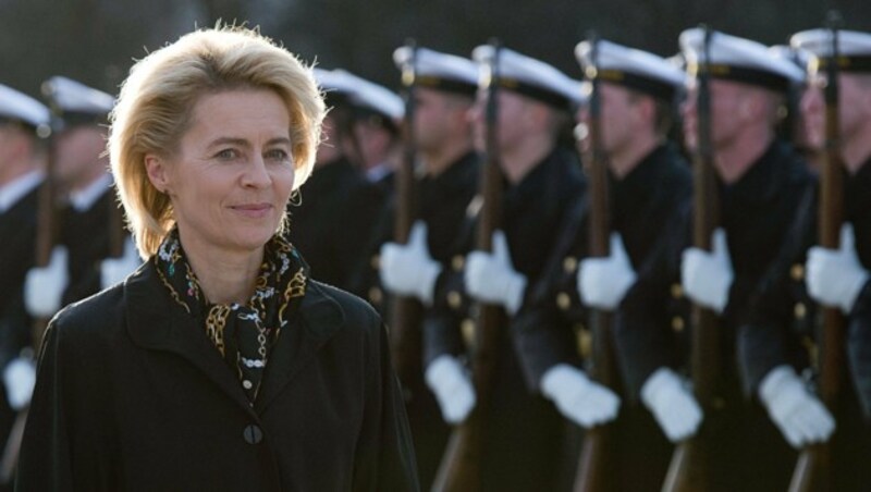 Deutschlands Verteidigungsministerin Ursula von der Leyen (Bild: APA/dpa/Maurizio Gambarini)