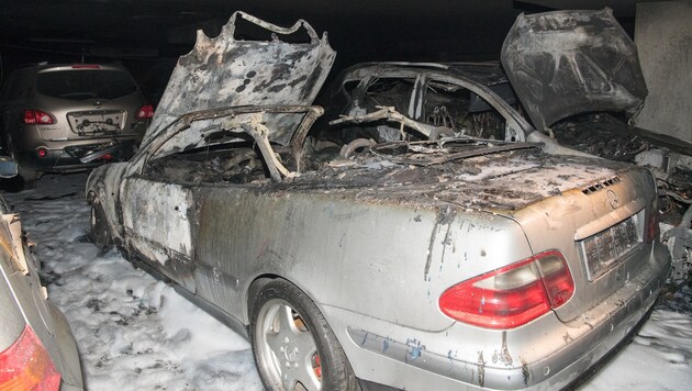 Der Täter hatte an drei Stellen in der Tiefgarage Feuer gelegt (Bild: FOTOKERSCHI.AT/KERSCHBAUMMAYR)
