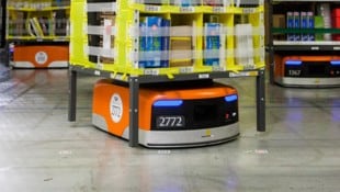 Ein Amazon-Transportroboter vom Typ Kiva (Bild: Amazon)