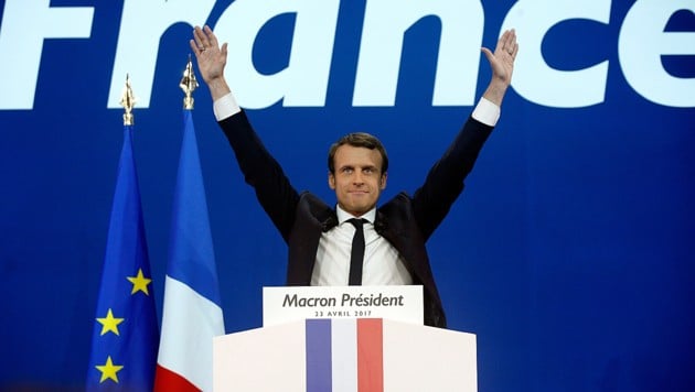 Wird Emmanuel Macron auch nach der Stichwahl wieder jubeln? Die Chancen stehen nicht schlecht. (Bild: AP)