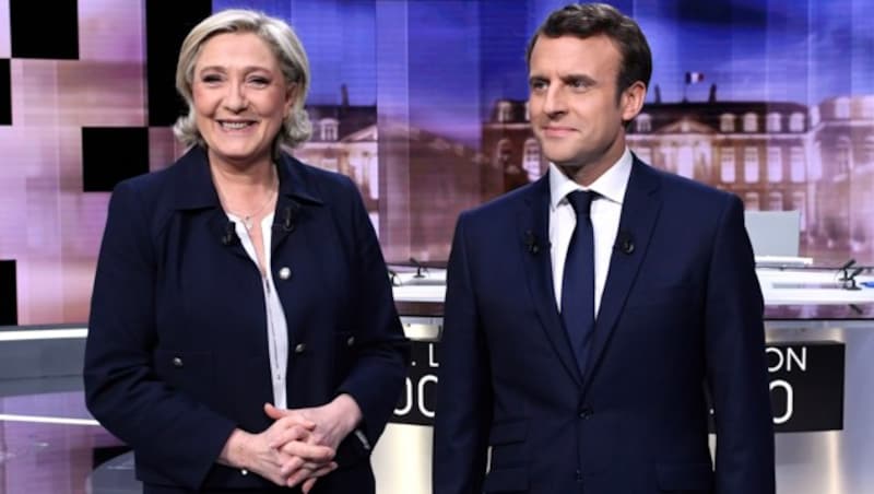 Le Pen und Macron trafen einander beim einzigen TV-Duell im Wahlkampf. (Bild: AFP)