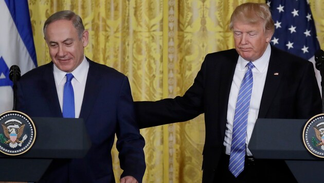 Benjamin Netanyahu und Donald Trump (Bild: AP)
