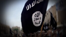 Die 33-Jährige sah hungernde Kinder auf Instagram und überwies der Terrormiliz IS Gelder in Form ...