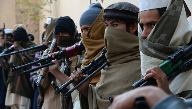 Der Verdächtige verbreitete sein Gedankengut im Zeichen der Taliban (Bild: AFP)