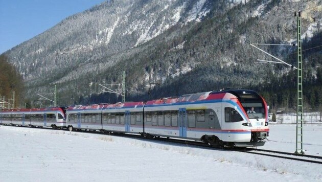 Die topmodernen Züge der Berchtesgadener Land Bahn sind in kurzer Zeit von Piding in Salzburg-Mülln. (Bild: Berchtesgadener Land Bahn)