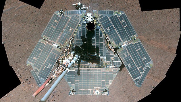 Die Sonnenkollektoren des Marsrovers „Opportunity“ (Bild: NASA/JPL-Caltech/Cornell University/Arizona State University)