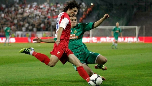 Miroslav Stevanovic (li.) spielte einst mit Novi Sad in der Europa-League-Quali gegen Rapid Wien. (Bild: REUTERS)