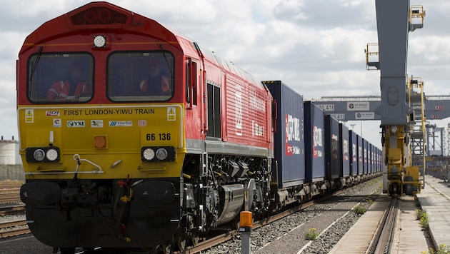 Auf den ersten Güterzug von Großbritannien nach China sollen viele weitere folgen. (Bild: AFP)