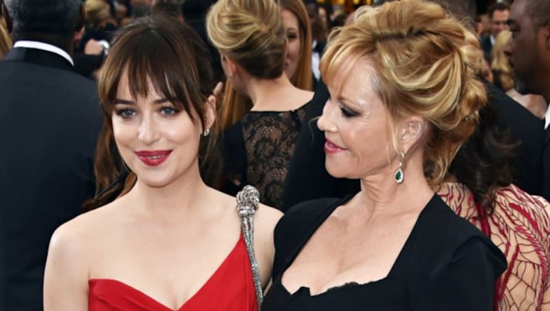 Dakota Johnson mit Mama Melanie Griffith (Bild: AFP)