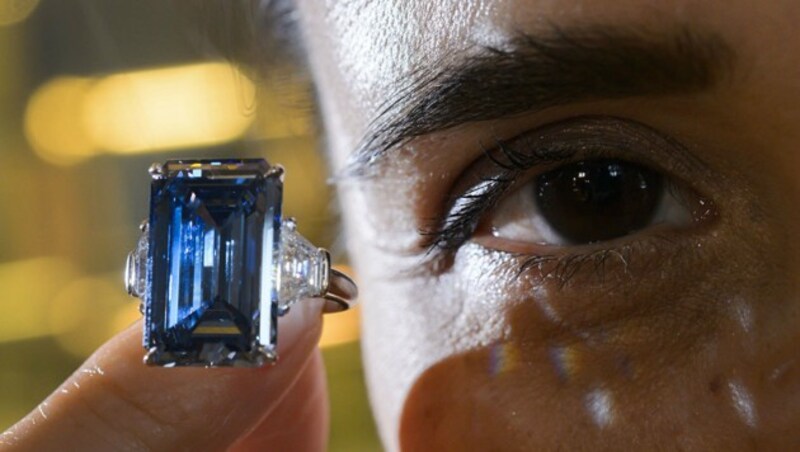 Der Diamant "Oppenheimer Blue" (Bild: AFP/Fabrice Coffrini)