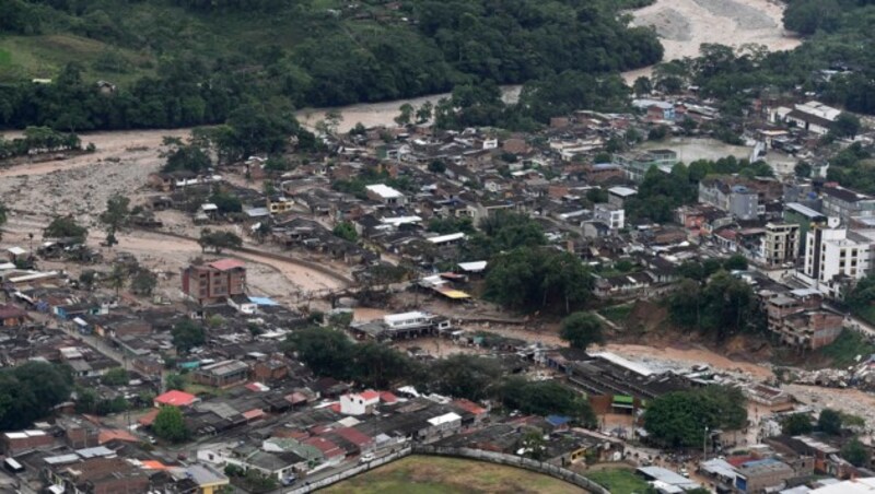 Luftbilder machen das Ausmaß der Katastrophe in Mocoa deutlich. (Bild: AP)