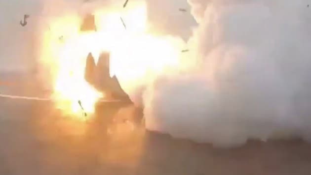 Die Explosion der "Falcon 9"-Rakete im Jänner 2016 (Bild: instagram.com/elonmusk)