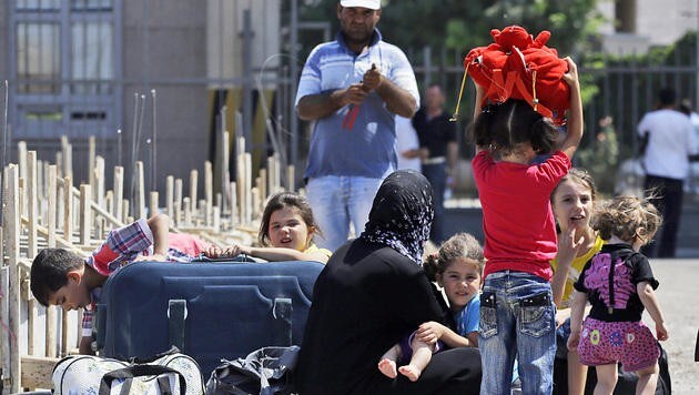 Syrische Flüchtlinge (Bild: AP/Gregorio Borgia)