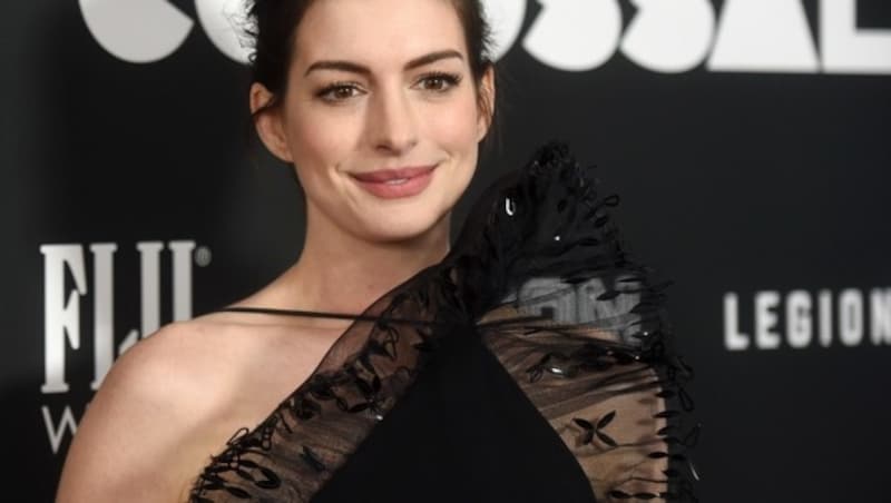 Anne Hathaway beeindruckte bei der „Colossal“-Premiere in New York. (Bild: AFP)