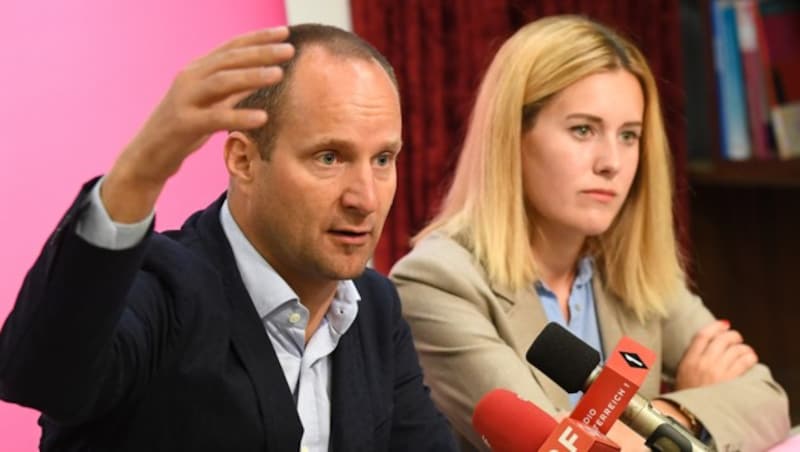 Matthias Strolz und Claudia Gamon (Bild: APA/Helmut Fohringer)