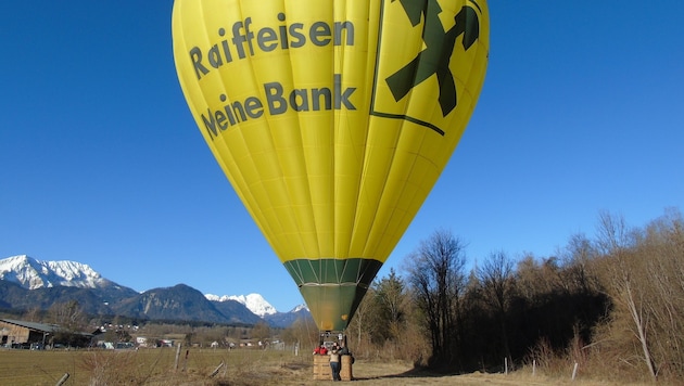 Mit dem "gelben Riesen" ging es hoch hinaus bis auf 1500 Meter. (Bild: Christian Spitzer)