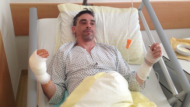 Daniel B. wurde nach dem Durchschuss seiner rechten Hand im Klinikum Wels operiert (Bild: Kronen Zeitung)