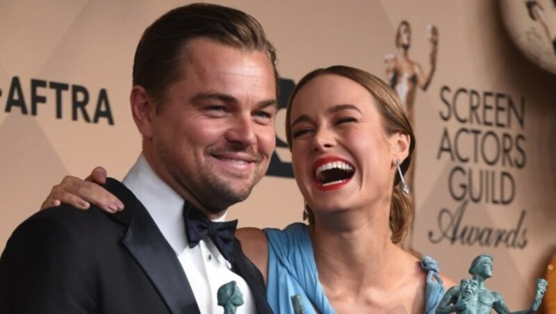 Brie Larson und Leo DiCaprio bei den SAG-Awards (Bild: AFP)