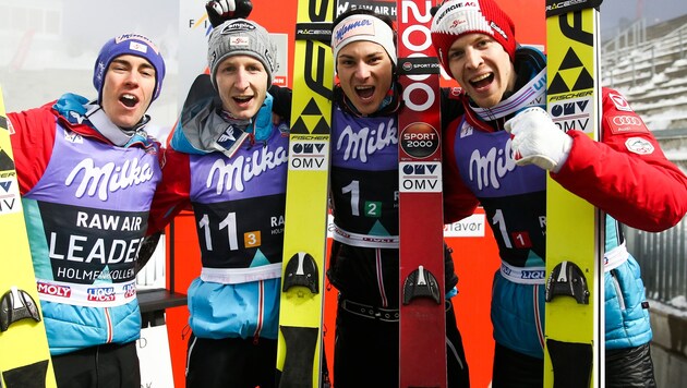 Stefan Kraft, Markus Schiffner, Manuel Fettner und Michael Hayböck bei ihrem Sieg in Olso 2017 (Bild: GEPA pictures)