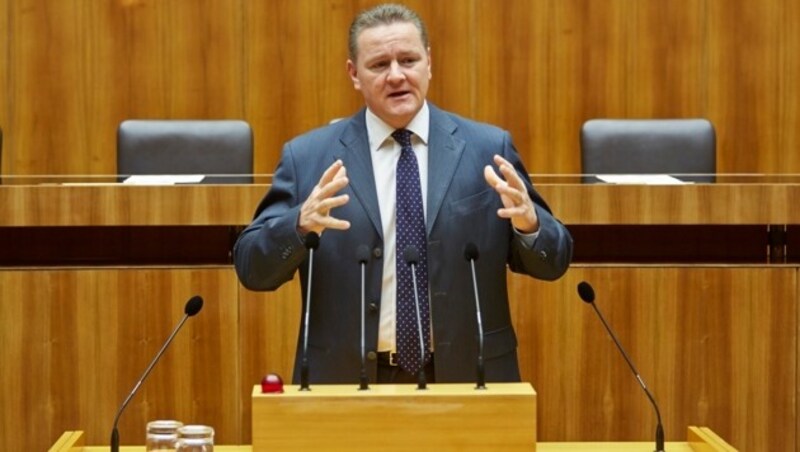 FPÖ-Abgeordneter Roman Haider bei einer Rede im Nationalrat in Wien (Bild: Parlamentsdirektion/Bildagentur Zolles KG/Mike Ranz)