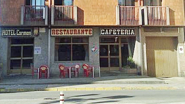 Aus diesem Restaurant in Spanien rannten die mehr als 100 Zechpreller nach einer Tauffeier. (Bild: Screenshot/Booking.com)