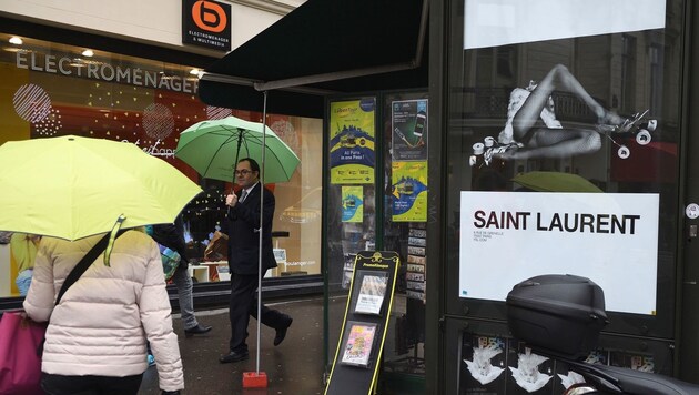 Kritik an Saint-Laurent-Kampagne mit Models in "erniedrigenden" Posen (Bild: AFP)