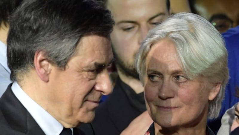 Francois Fillon mit Ehefrau Penelope (Bild: AFP)