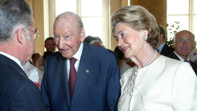 Heinz Fischer, Kurt Waldheim und Elisabeth Waldheim (Bild: APA/HERBERT PFARRHOFER)