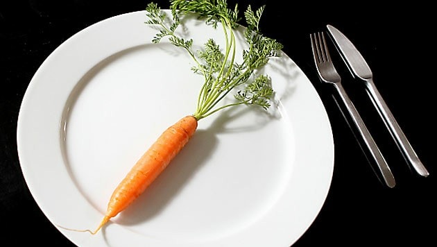 Essen Sie, was Sie wollen - beim Fasten können Sie auch auf andere Dinge verzichten. (Bild: APA/Georg Hochmuth)