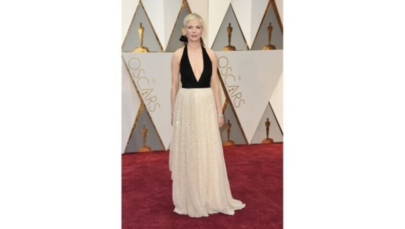 Michelle Williams trug eine Glitzerrobe von Louis Vuitton. (Bild: Jordan Strauss/Invision/AP)