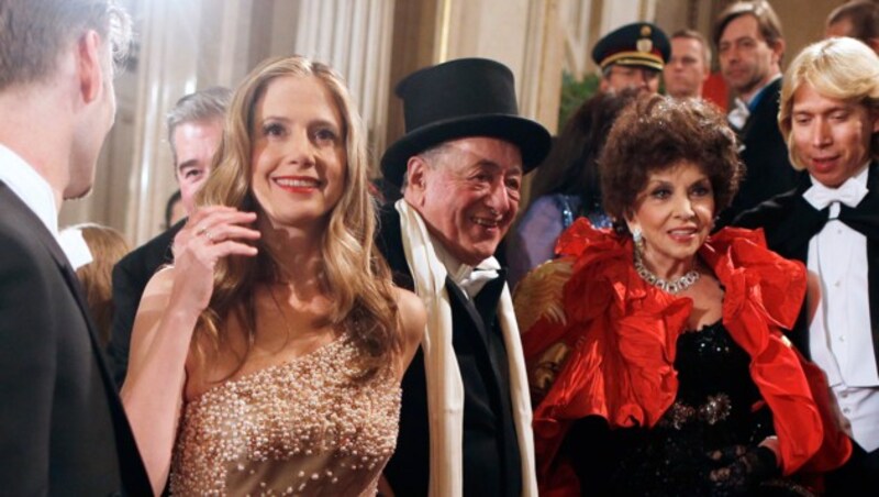 Opernball 2013: Mira Sorvino, Richard Lugner und Gina Lollobrigida (Bild: APA/GEORG HOCHMUTH)