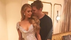 Paris Hilton und Chris Zylka zeigen sich verliebt auf Instagram. (Bild: instagram.com/parishilton)