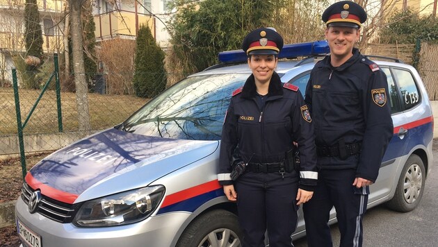 Nina Edlinger und Georg Maitz von der Polizeiinspektion Plüddemanngasse (Bild: Polizei)